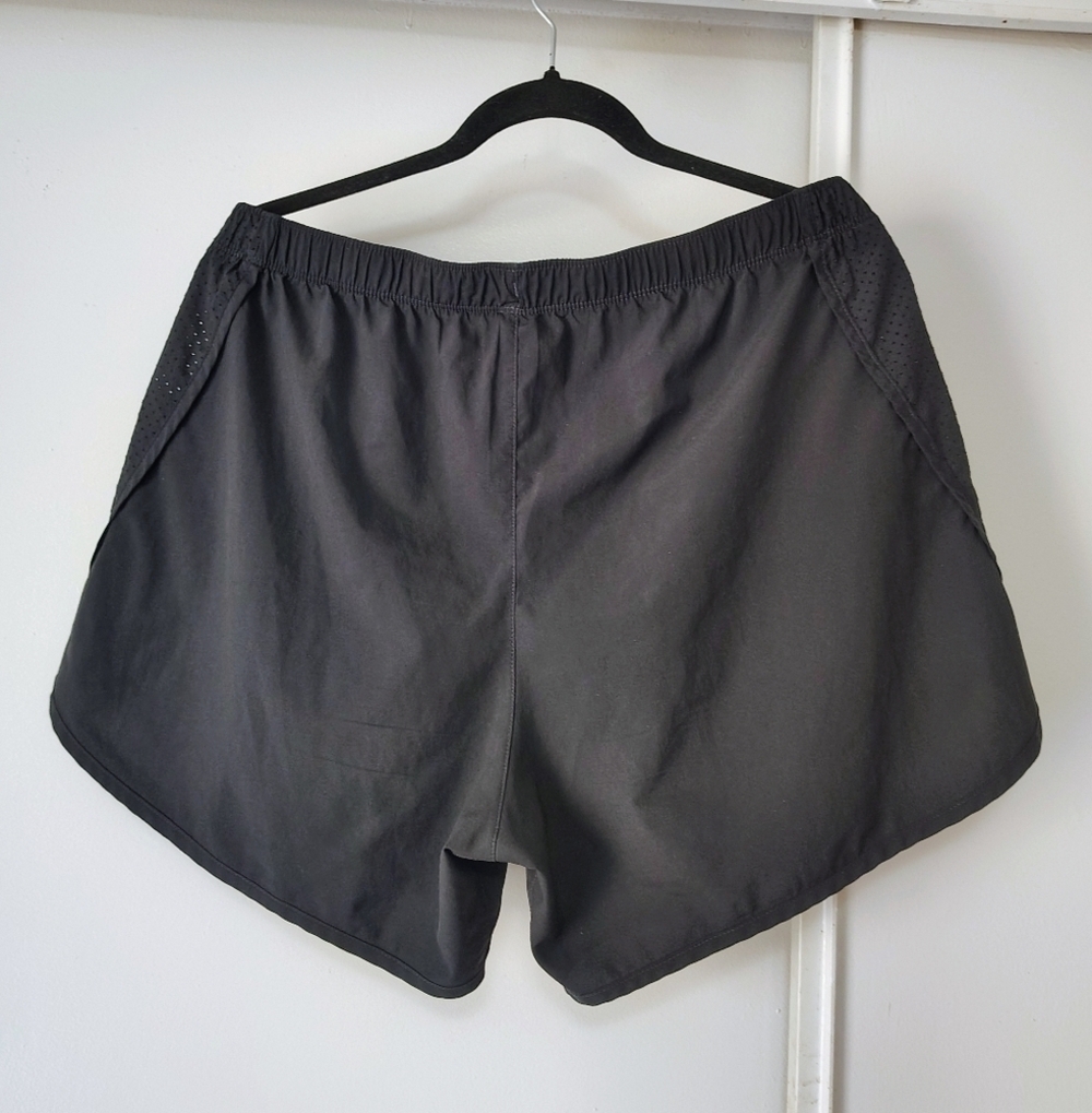 New Balance athletic shorts 5 inch adjustable straps activewear lightweight L. - Picture 13 of 16